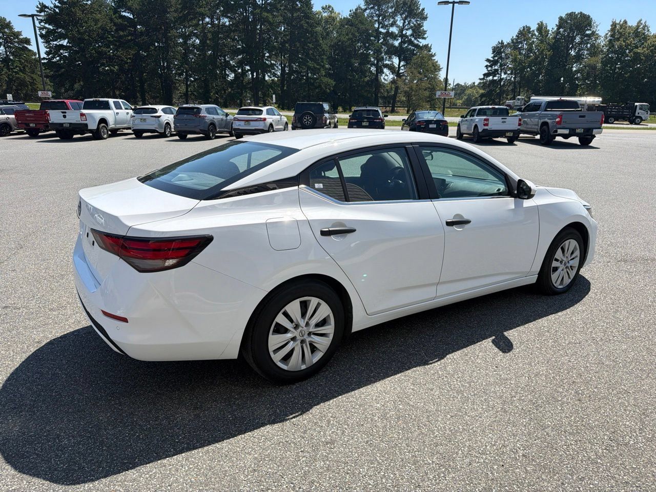 Used 2024 Nissan Sentra S FWD image 10