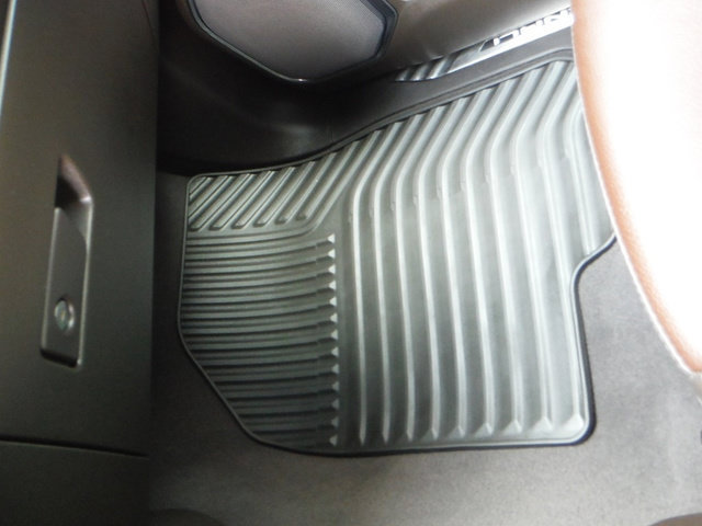 Used 2024 GMC Sierra 3500 Denali AWD/4WD image 49