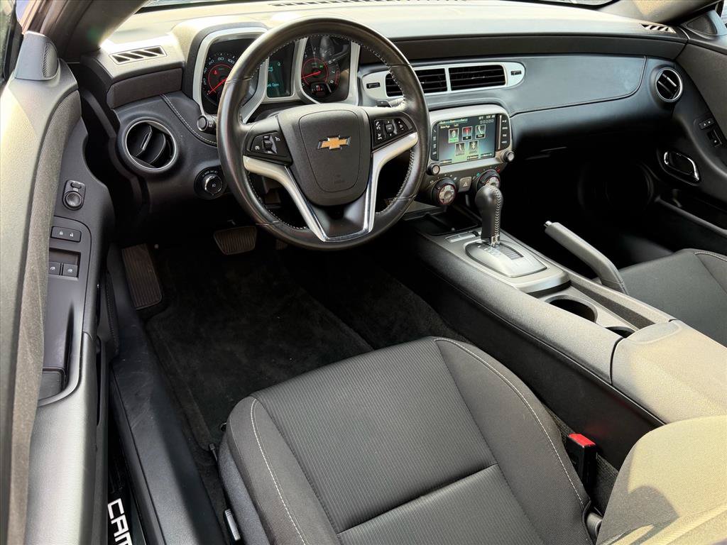 Certified 2015 Chevrolet Camaro LT RWD image 7