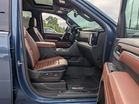 Used 2025 GMC Sierra 2500 Denali Ultimate AWD/4WD image 40