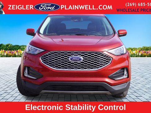 Used 2024 Ford Edge SEL w/ Convenience Package image 9