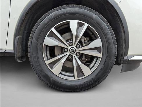 Used 2019 Nissan Murano S image 23