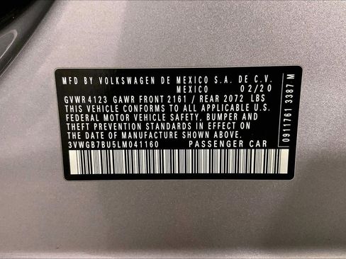 Used 2020 Volkswagen Jetta SEL Premium image 32