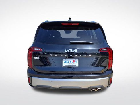 Used 2025 Kia Telluride S FWD image 7