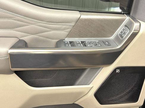 Used 2026 Ford F450 Platinum w/ Platinum Plus Package image 33