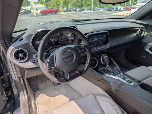 Used 2023 Chevrolet Camaro SS RWD image 11