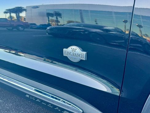Certified 2021 Ford Explorer King Ranch w/ Premium Technology Package image 8