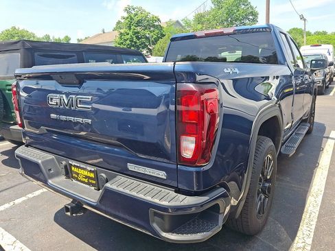 Used 2021 GMC Sierra 1500 Elevation w/ LPO, Elevation Black Package AWD/4WD image 7