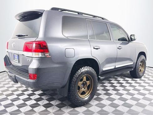 Used 2016 Toyota Land Cruiser AWD/4WD image 29