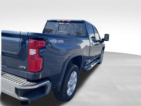 Used 2022 Chevrolet Silverado 2500 LTZ w/ LTZ Texas Edition AWD/4WD image 3