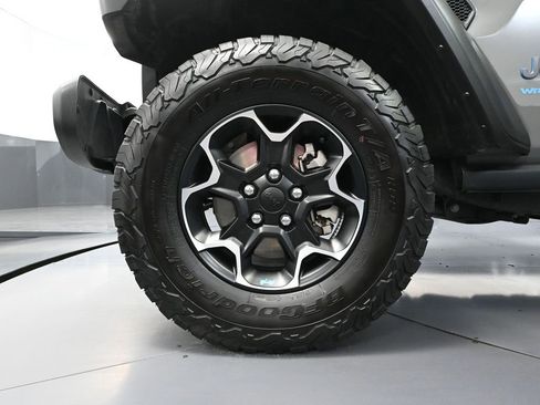 Used 2022 Jeep Wrangler Unlimited Rubicon 4xe w/ Cold Weather Group image 19