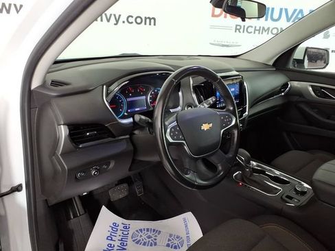 Used 2021 Chevrolet Traverse LT w/ LPO, Floor Liner Package AWD/4WD image 13