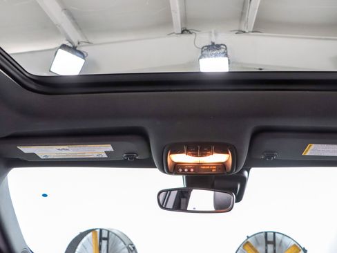 Used 2021 Chevrolet TrailBlazer ACTIV w/ Sun and Liftgate Package image 21