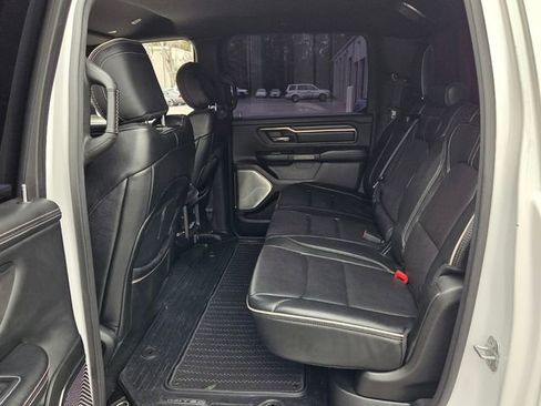 Used 2019 RAM 1500 Limited image 10