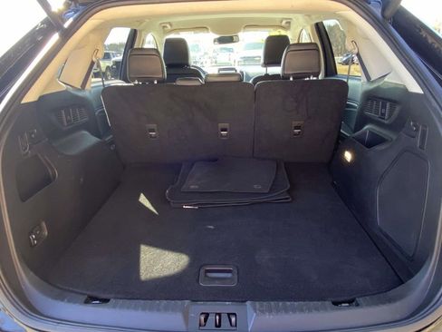 Used 2024 Ford Edge Titanium image 30