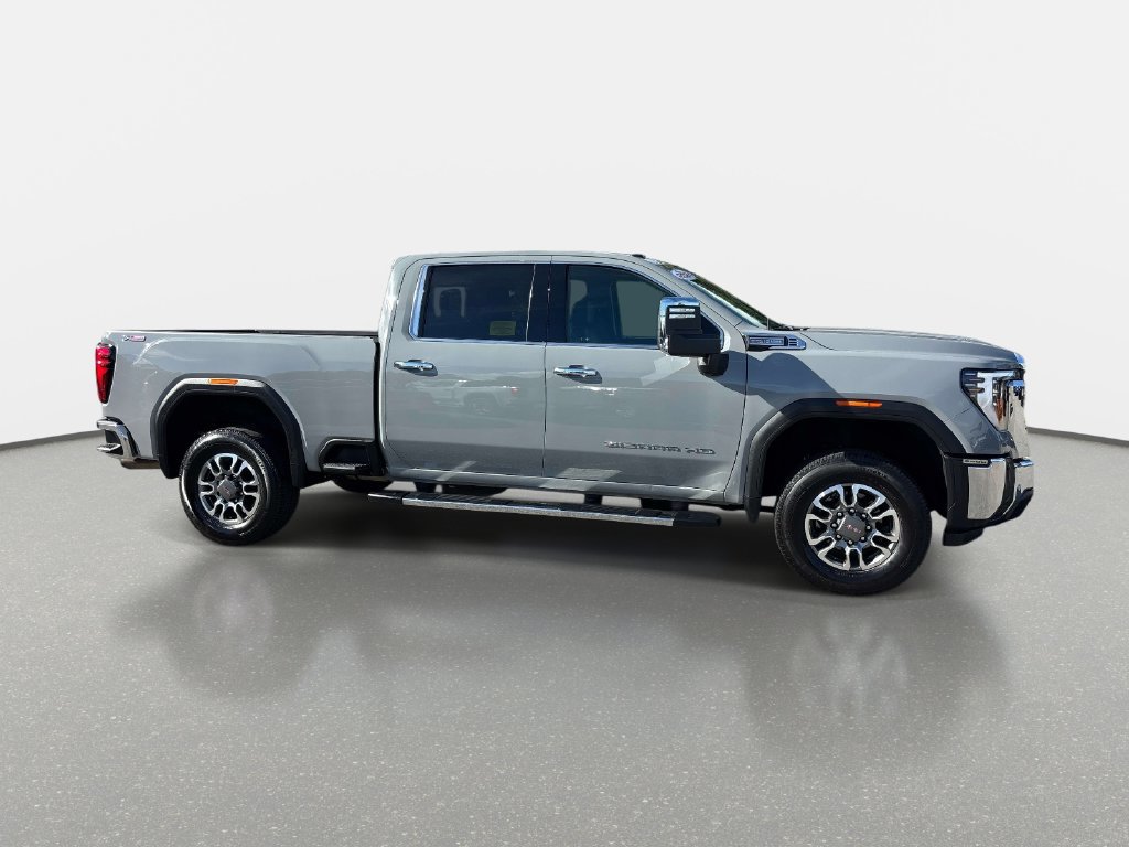 Used 2024 GMC Sierra 2500 SLT w/ SLT Premium Package AWD/4WD image 3