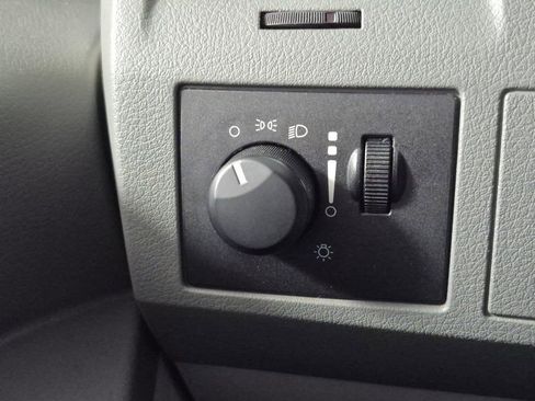 Used 2008 Dodge Grand Caravan SE FWD image 15
