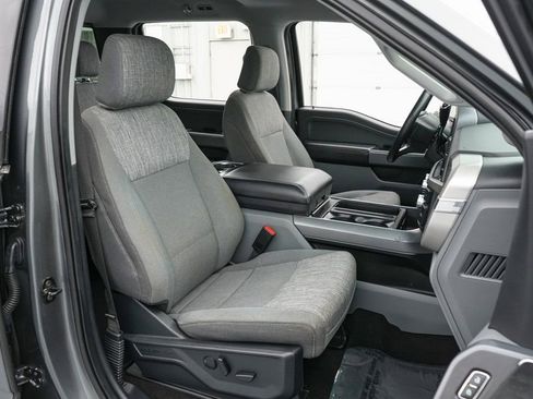 Certified 2022 Ford F150 XLT w/ Equipment Group 302A High image 21