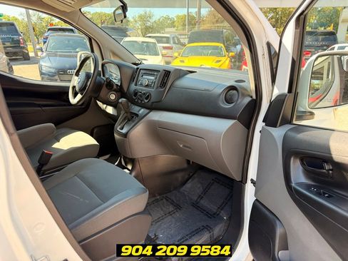 Used 2014 Nissan NV200 SV w/ Exterior Appearance Package FWD image 26