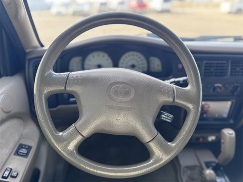 Used 2003 Toyota Tacoma 4x4 Xtracab V6 image 21