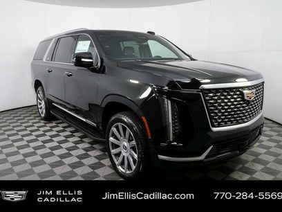 New 2026 Cadillac Escalade ESV 4WD w/ LPO, Floor Liner Package