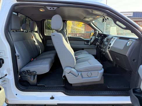 Used 2014 Ford F150 XLT w/ Equipment Group 301A Mid image 15