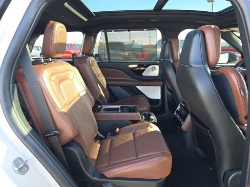 Used 2025 Lincoln Aviator Reserve w/ Equipment Group 201A image 20