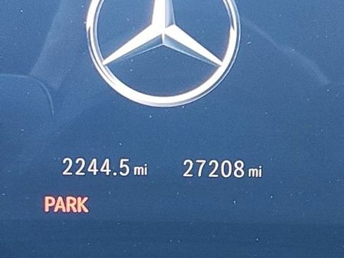 Used 2024 Mercedes-Benz GLE 350 4MATIC image 13