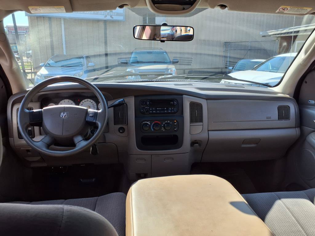 Used 2004 Dodge Ram 2500 Truck SLT AWD/4WD image 11