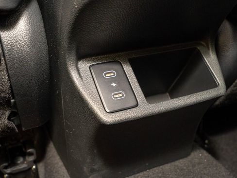 Used 2025 Kia Seltos S image 7