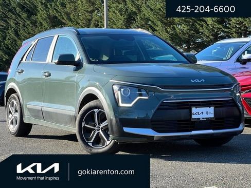 Used 2024 Kia Niro EX image 1
