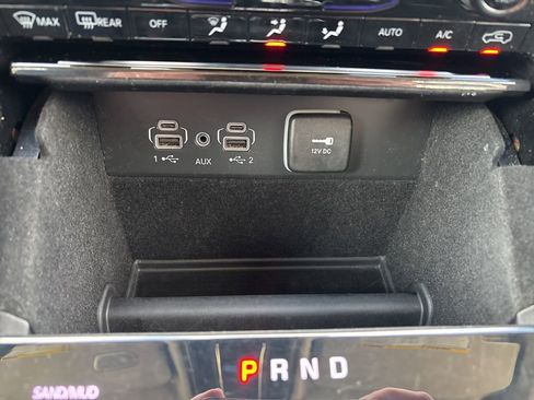 Used 2022 Jeep Grand Cherokee L Limited image 29