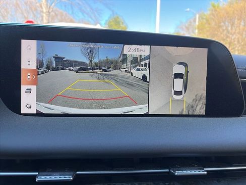 Used 2025 Genesis G90 3.5T image 9