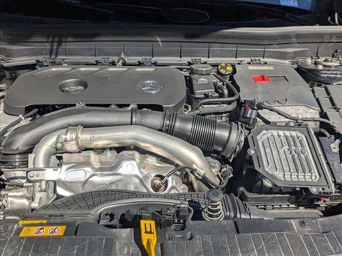 New 2026 Mercedes-Benz GLB 250 image 15