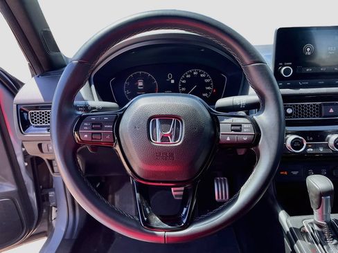 Used 2025 Honda Civic Sport image 11