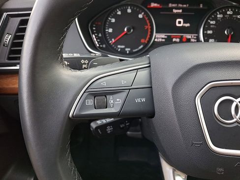 Used 2023 Audi Q5 2.0T Premium w/ Convenience Package image 22