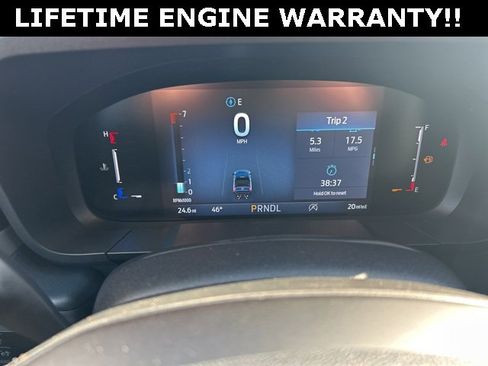 New 2025 Ford Maverick XLT w/ XLT Luxury Package image 17