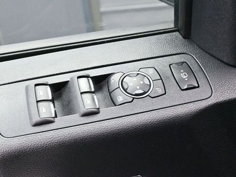 Used 2021 Ford F450 Lariat w/ Lariat Value Package image 10