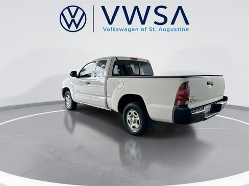 Used 2013 Toyota Tacoma Base image 6