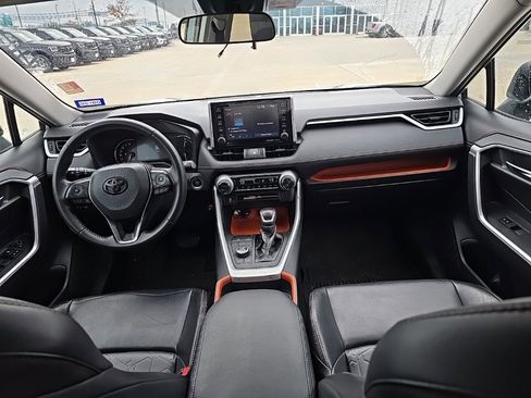 Used 2020 Toyota RAV4 Adventure image 14