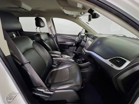 Used 2019 Dodge Journey GT AWD/4WD image 41