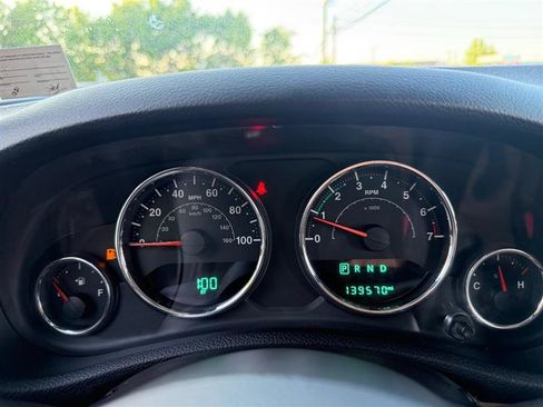 Used 2015 Jeep Wrangler Unlimited Sahara w/ Dual Top Group image 29