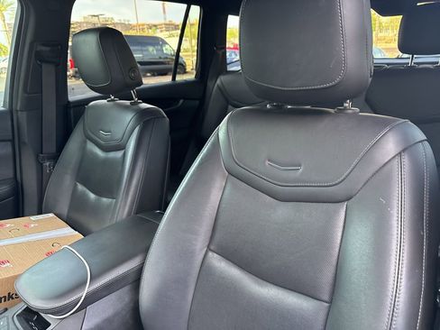 Used 2020 Cadillac XT6 Premium Luxury image 6