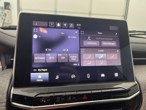 Used 2024 Jeep Compass Latitude AWD/4WD image 21