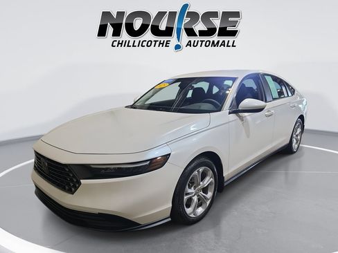Used 2025 Honda Accord LX image 1