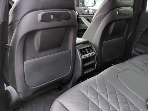 Used 2024 BMW X5 xDrive40i w/ M Sport Package AWD/4WD image 19