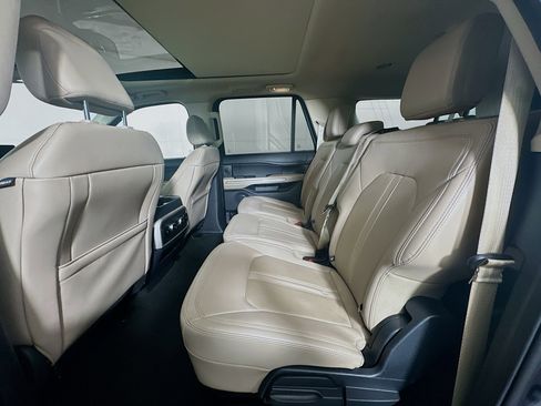 Used 2024 Ford Expedition Max Limited image 30