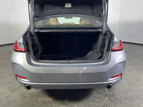 Used 2023 BMW 330i xDrive Sedan w/ Premium Package image 8