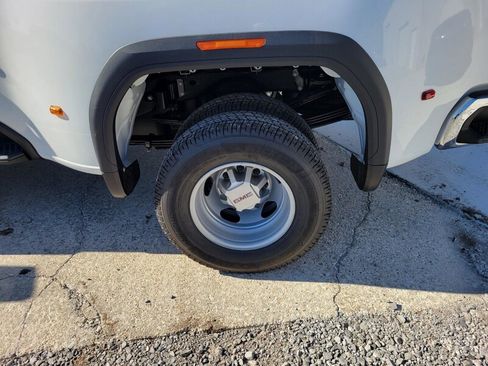 New 2026 GMC Sierra 3500 Pro w/ 1SA Pro Safety Plus Package image 8