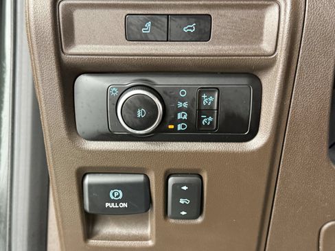 Used 2023 Ford Expedition Max King Ranch AWD/4WD image 24
